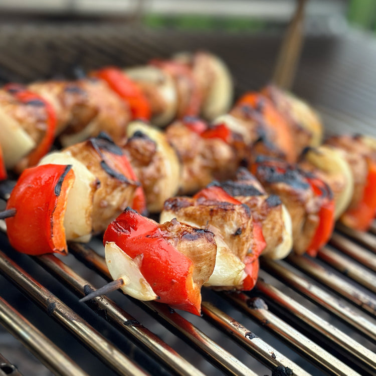 Brochettes de poulet sur le BBQ