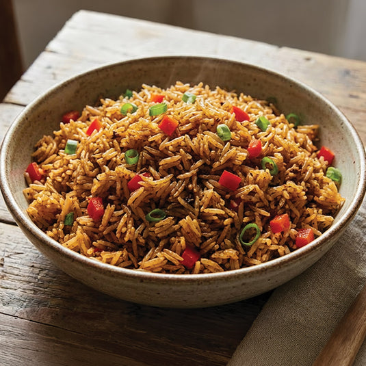 Riz au bœuf asiatique assaisonné avec épices Épices du Guerrier