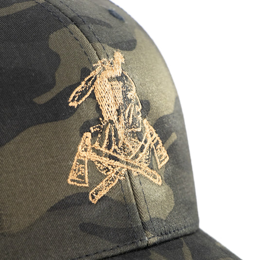 Casquette du Guerrier | Camo - Logo Doré