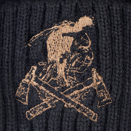 Tuque de la Guerrière à pompon (noir / blanc) – Épices du Guerrier